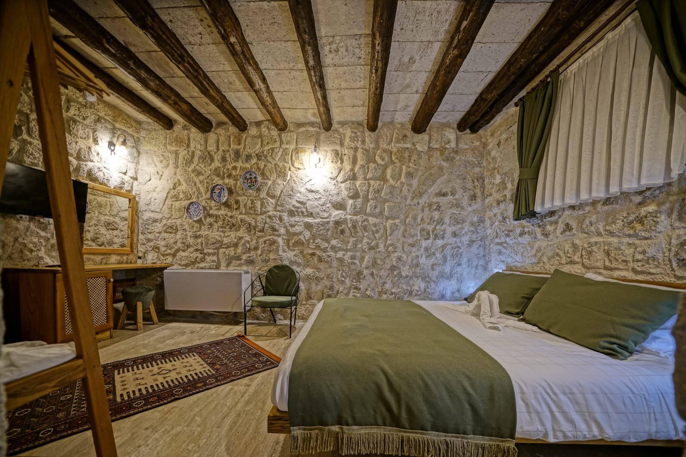Vigneron Cave Hotel Nevşehir Exterior photo
