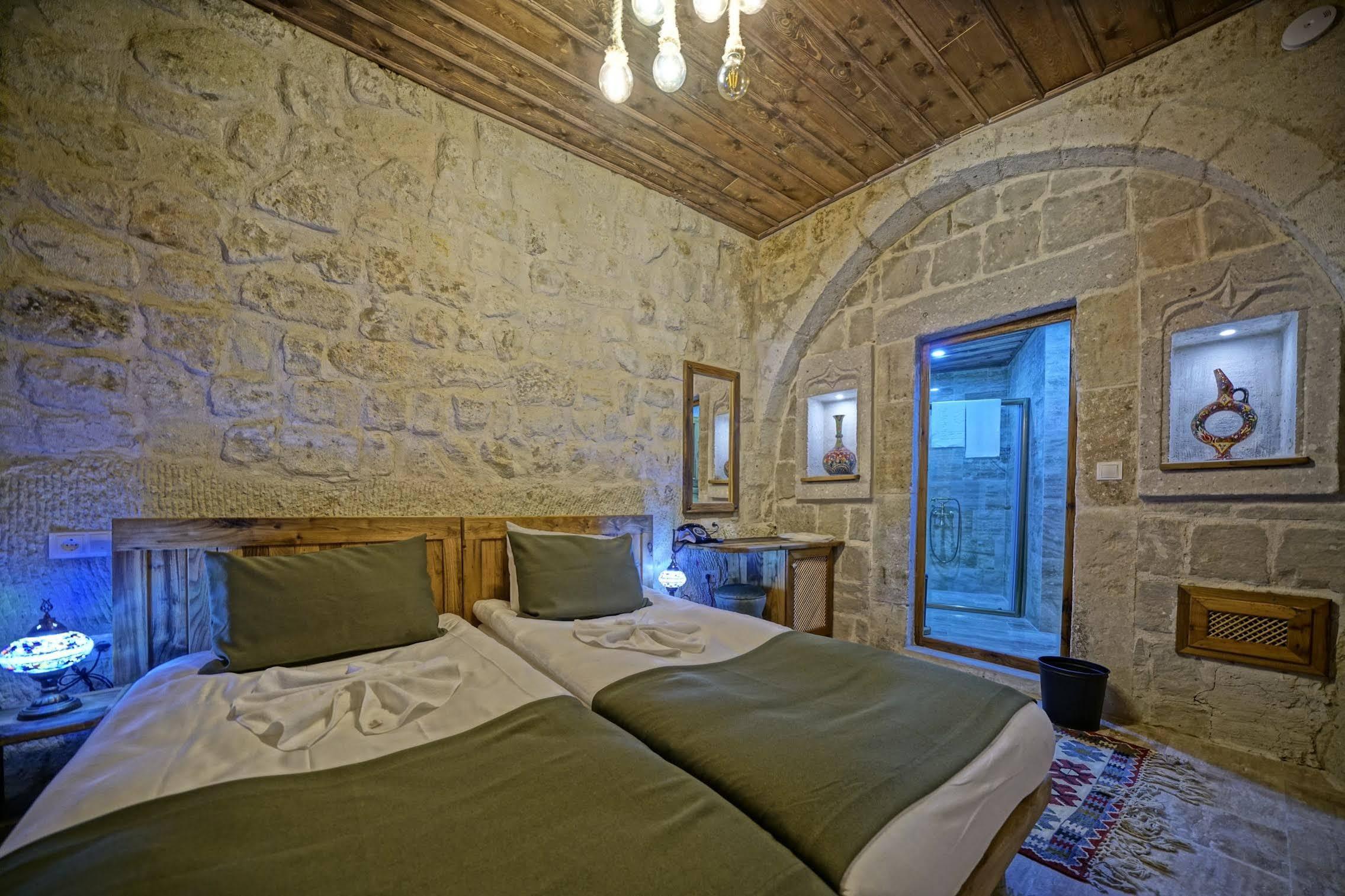 Vigneron Cave Hotel Nevşehir Exterior photo