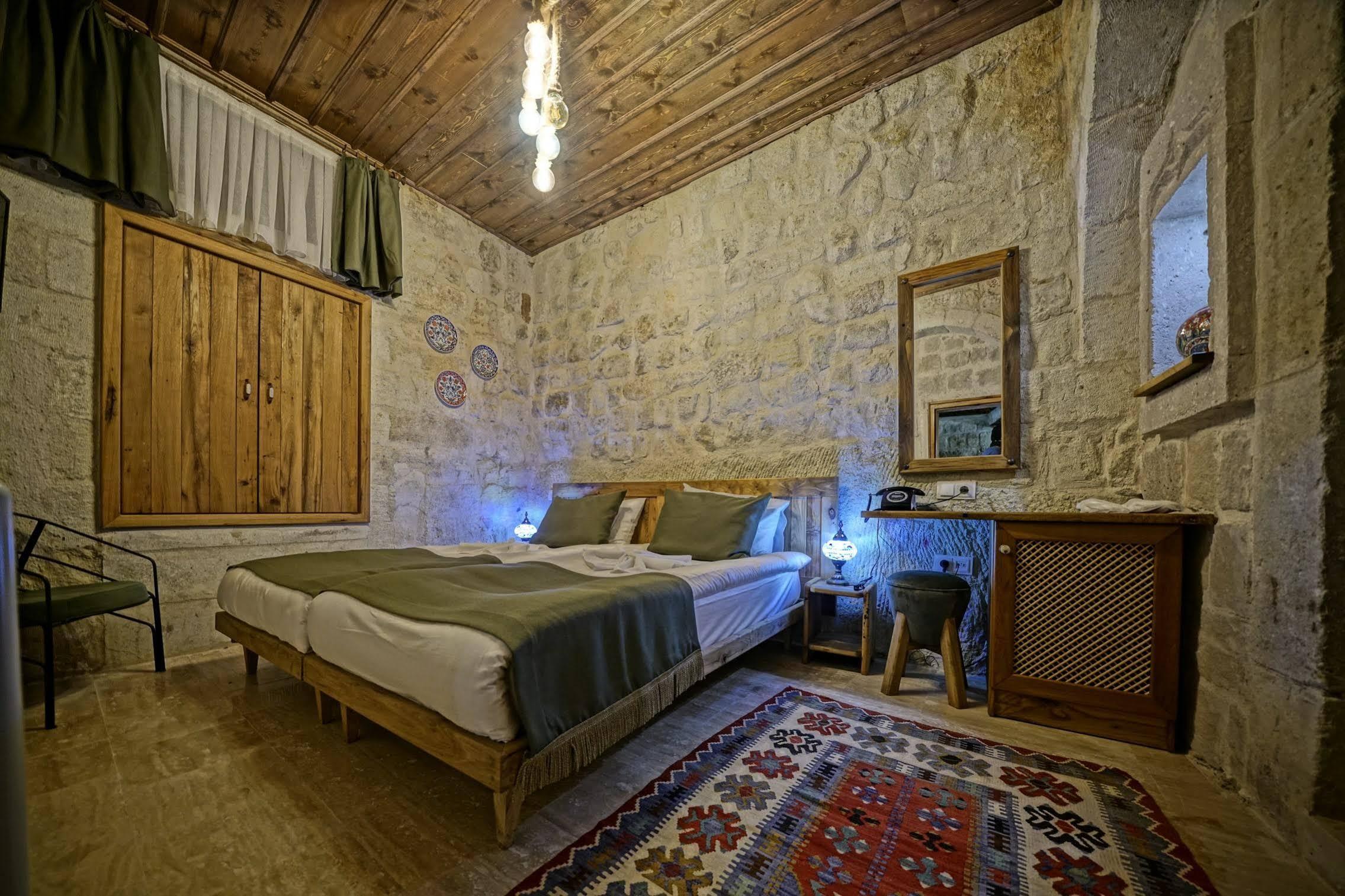 Vigneron Cave Hotel Nevşehir Exterior photo