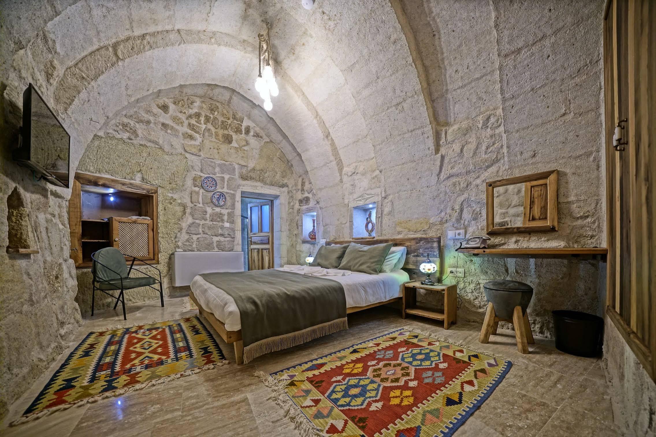 Vigneron Cave Hotel Nevşehir Exterior photo