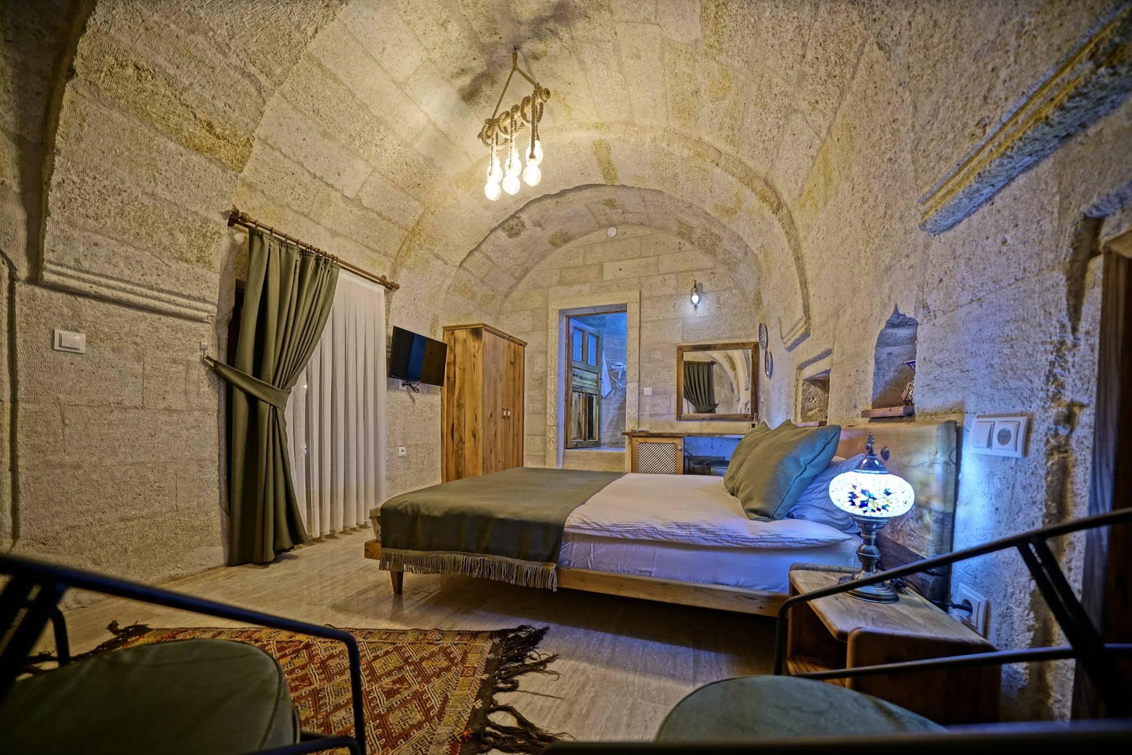 Vigneron Cave Hotel Nevşehir Exterior photo