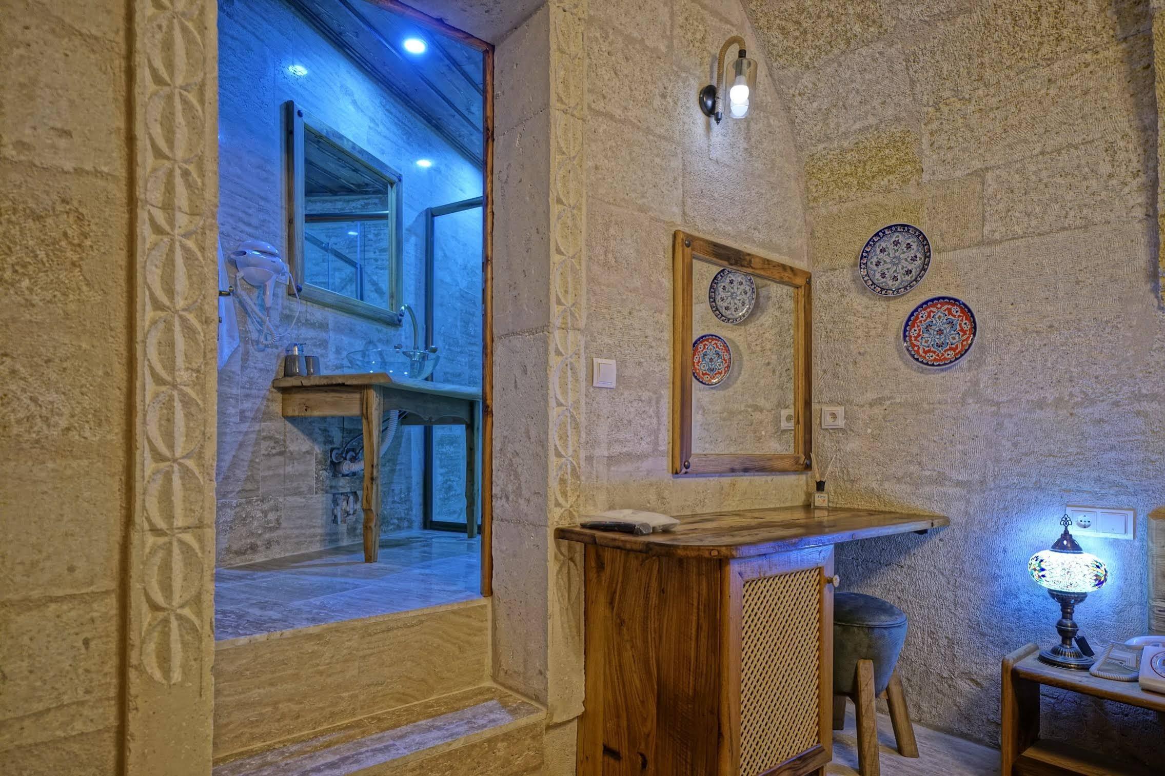 Vigneron Cave Hotel Nevşehir Exterior photo
