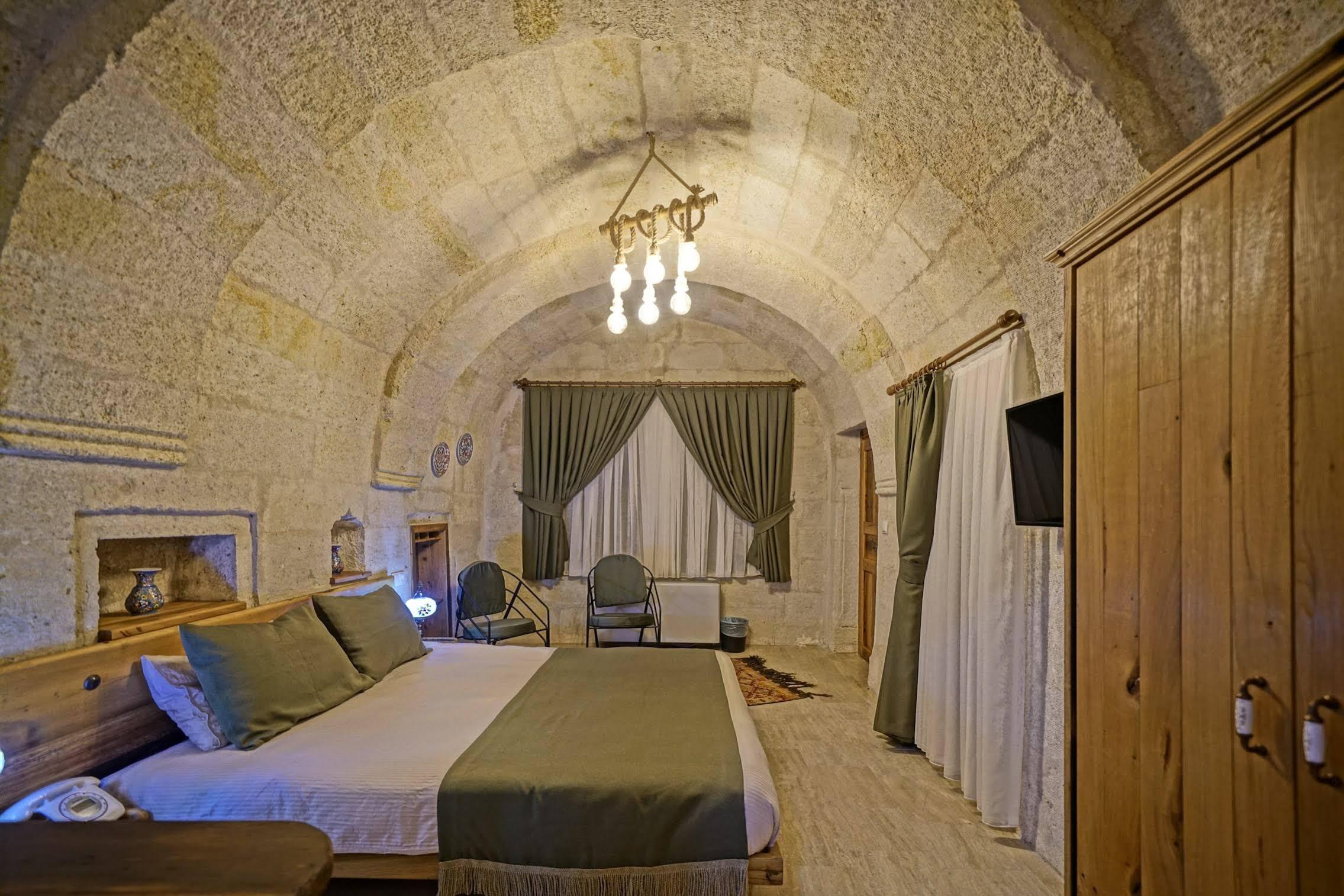 Vigneron Cave Hotel Nevşehir Exterior photo